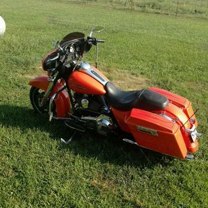 Meet your Posher, Roy